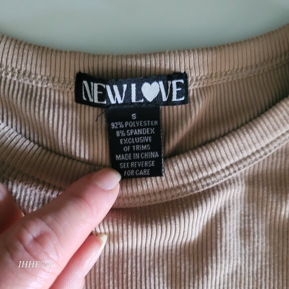 New Love Womens Ribbed Beige T-Shirt Size S Polyester Spandex Blend - Picture 2 of 4